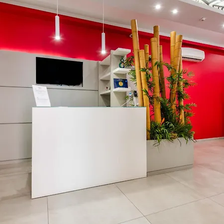 Toledo 16 Luxury Πανσιόν 4*