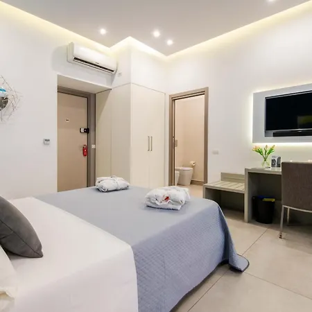 Toledo 16 Luxury 4* Nápoles