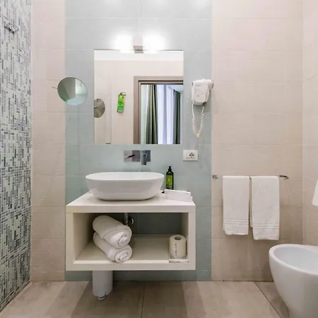 Toledo 16 Luxury 4*
