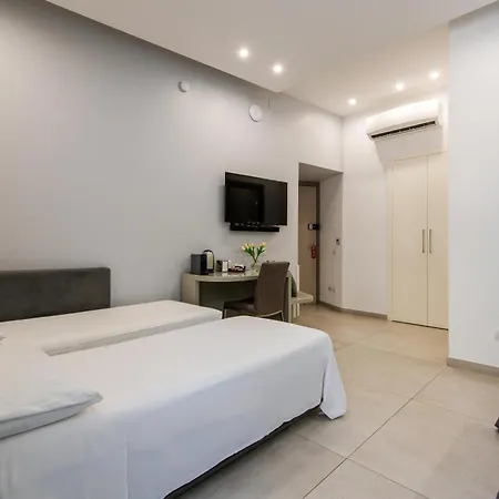 Toledo 16 Luxury 4* Nápoles