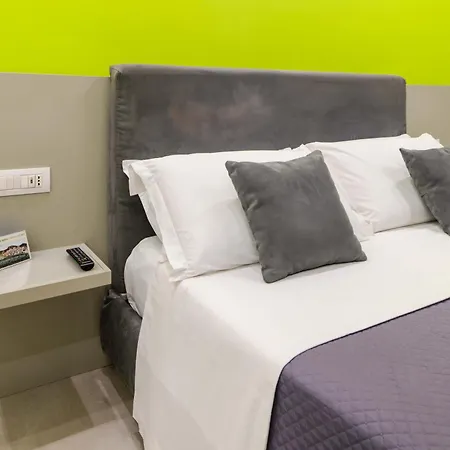 Toledo 16 Luxury Gasthof 4*