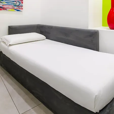 Toledo 16 Luxury Πανσιόν